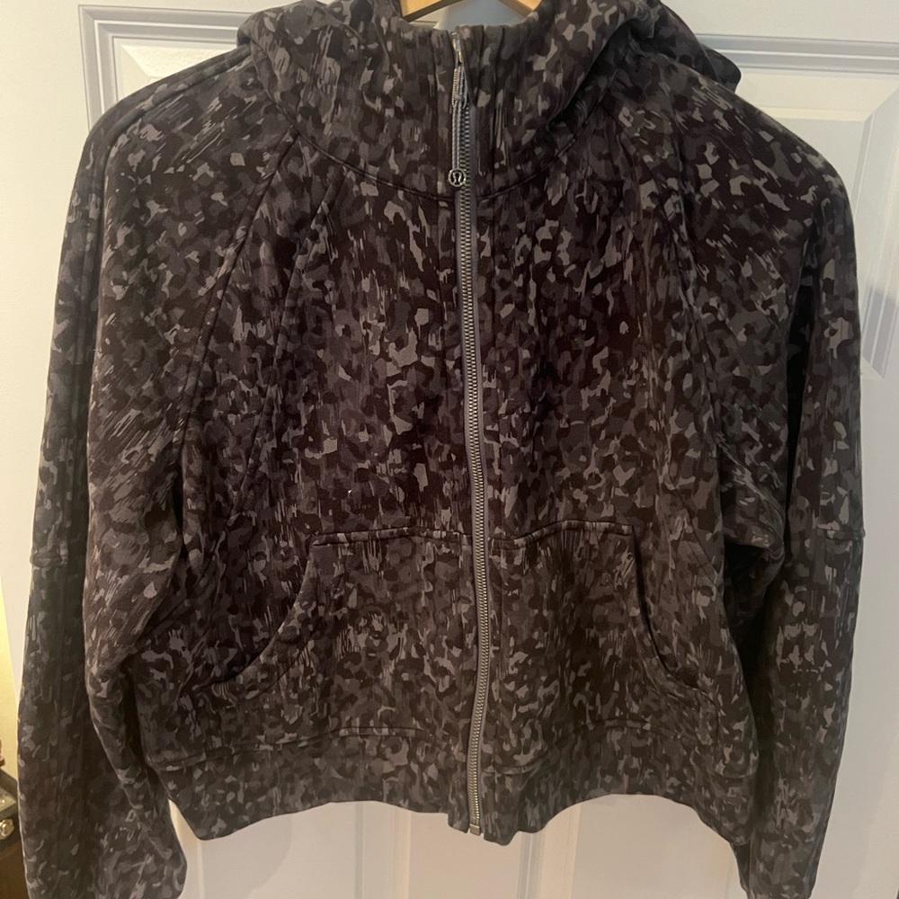Lululemon athletica Women's Black Patterned Jacket XS/S full zip